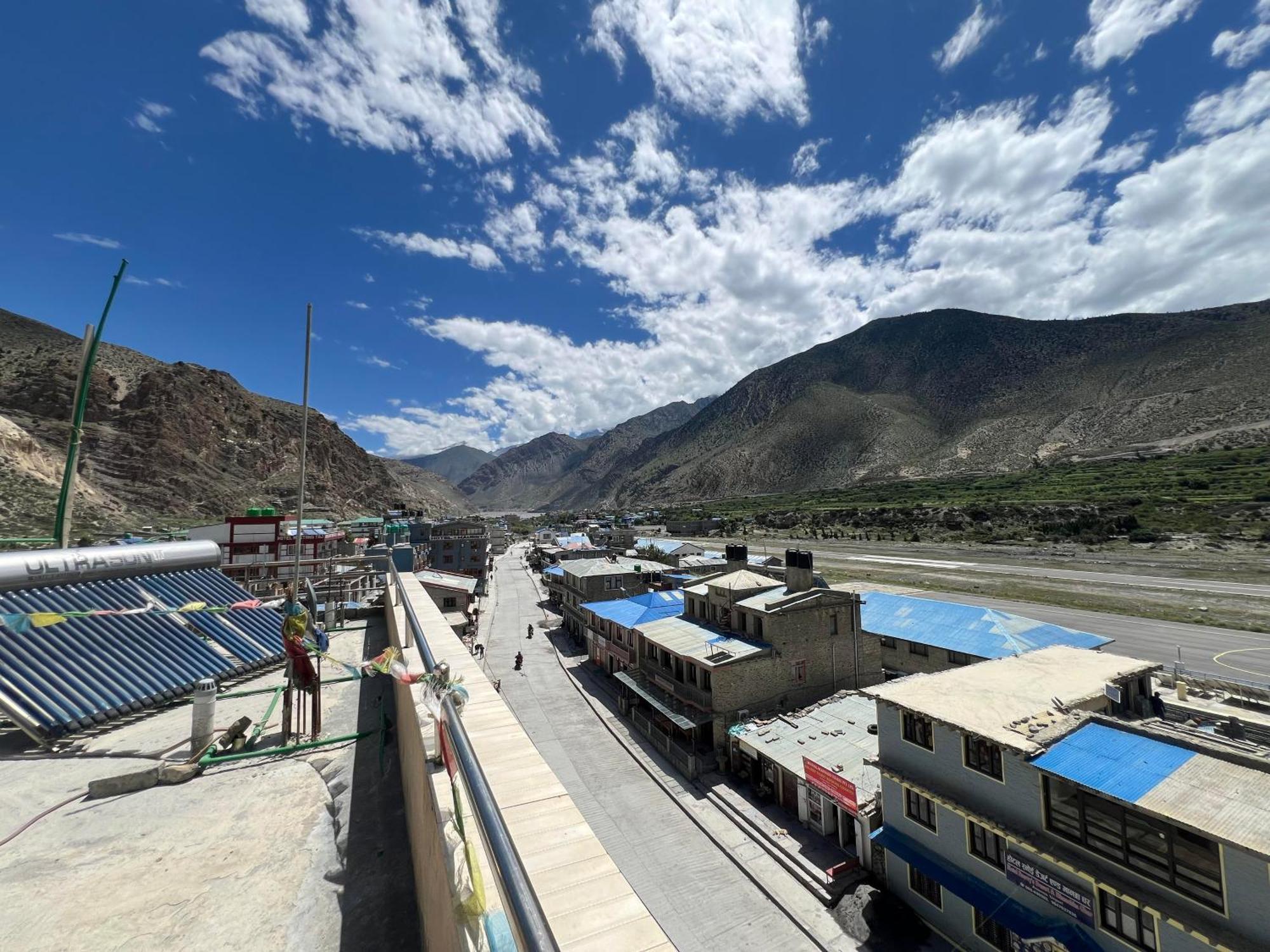 New Neeru Guest House Jomsom Экстерьер фото